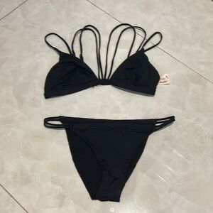 Agent provocateur strappy bikini black. Size 3